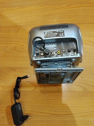 Televisor Portátil Vintage Mx Onda MX-TBN6C