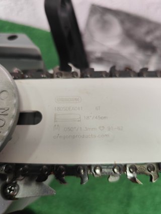 Oregon Motosierra Eléctrica con Cable 2400W,