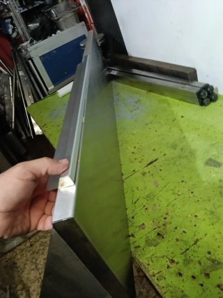 Baldas de acero inox 120x30cm con portacomandas