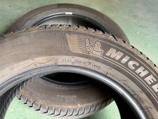 2 Ruedas Michelin 235/60R18 107V