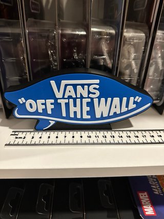 Vans “Off The Wall” 3D logo