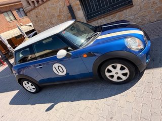 MINI One 2010