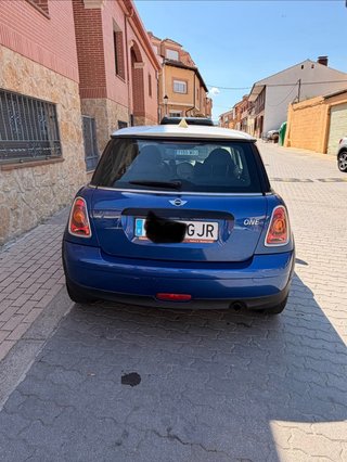 MINI One 2010