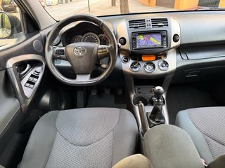 Toyota RAV4 2014