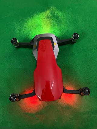 Dron DJI Mavic Air con todo.