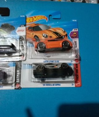Lote Hot Wheels: Formula 1, Lotus, Toyota