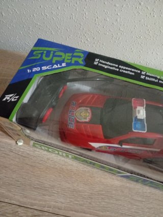 Coche RC Policía 1:20