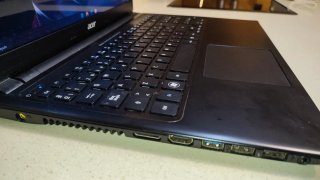 Portátil Acer Aspire V5-531 con Windows 11