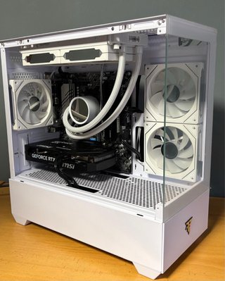 PC Gaming Precio negociables Ryzen 7 RTX 5060 Ti