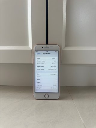 iPhone 8 256GB Dorado 86%