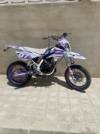 Beta RRT 2028 ITV Morado/Blanco