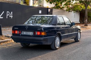 Mercedes-Benz 190 E 2.3