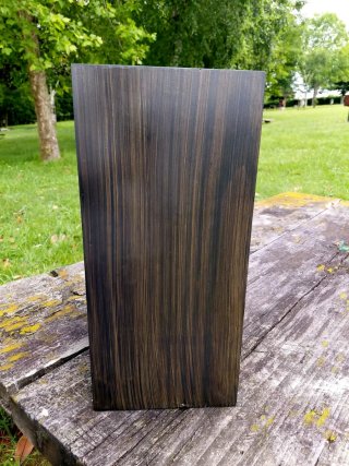 Estantería de madera