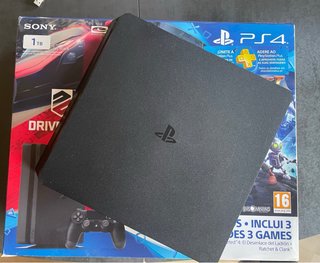 Sony PLAYSTATION 4 Slim Negra 1TB
