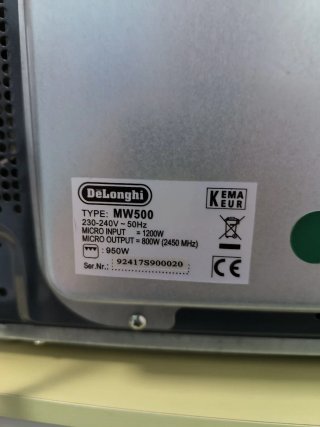 Microondas DeLonghi 7 Days Plata