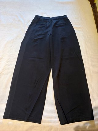 Pantalón Stradivarius negro de vestir