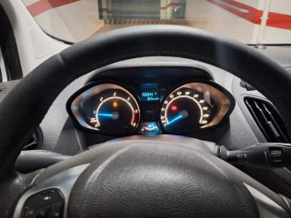 Ford Transit Courier 2016