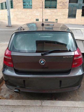 BMW Serie 1 120D/2009 – 245.000 km – Paquete Drive