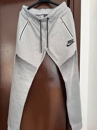 Conjunto chándal Nike gris hombre