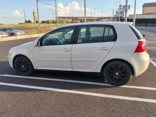 Volkswagen Golf 2004