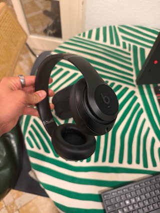 Beats Studio Pro Auriculares Negros