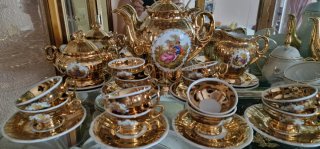 Juego de café porcelana dorado