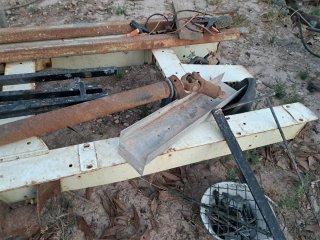 Chasis y Eje Trasero Ford 2005