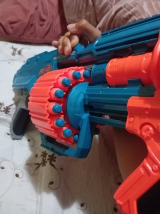 Pistola Nerf Elite con tambor 15 balas(incluidas)