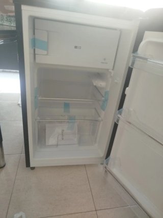 Frigorífico Retro Radiola RART90BVE 90L Negr nuevo