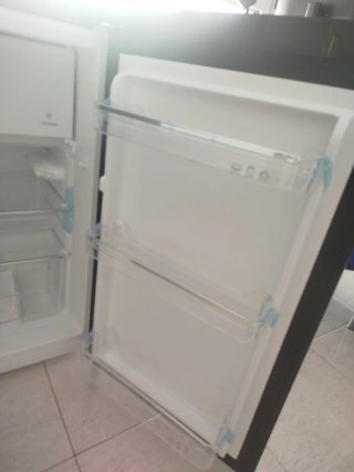 Frigorífico Retro Radiola RART90BVE 90L Negr nuevo