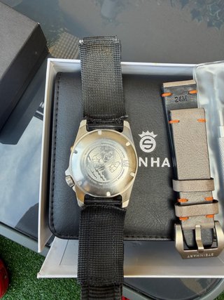 Steinhart Triton 1000 Titanium Reloj