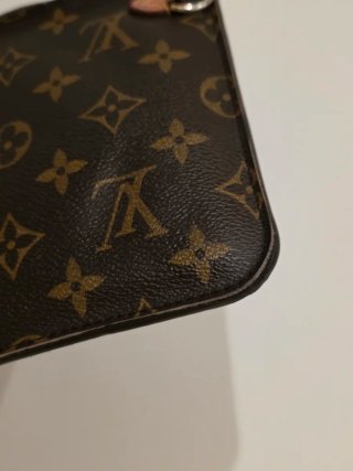 Pochette Louis Vuitton Marrón Monogram