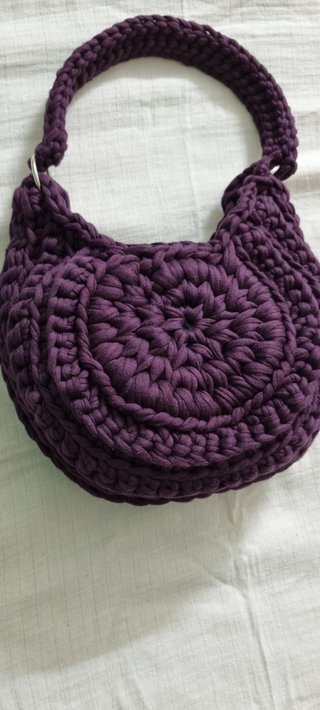 Borsa 100% lavorata a maglia
