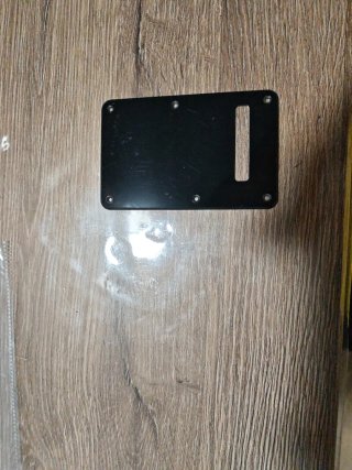 Placa Trasera Tremolo Fender Stratocaster Negra