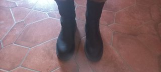 Botas de cuero negras