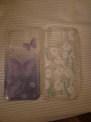 Fundas iPhone 16 Pro Max: Flores y Mariposas