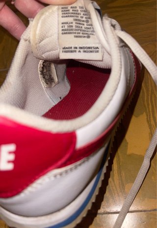 Zapatillas Nike Cortez Blancas y Rojas