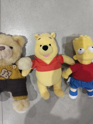 3 Peluches Oso, Winnie Pooh y Bart Simpson