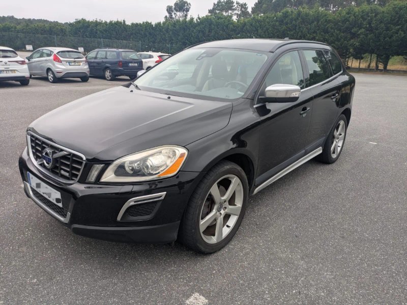 Volvo XC60 2010 - foto 1