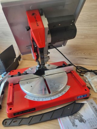 Ingletadora Stayer SC 250 PRO W