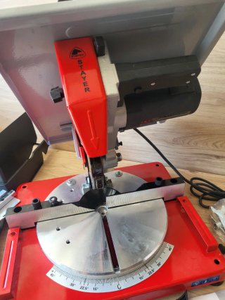 Ingletadora Stayer SC 250 PRO W