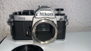 Cámara Nikon FM2 averiada