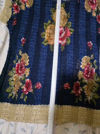 Blusa vintage plisada floral azul marino