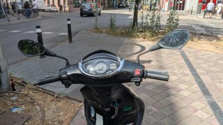 Piaggio Fly 125cc Scooter Negra