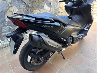 Yamaha TMAX 530