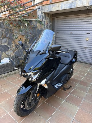 Yamaha TMAX 530