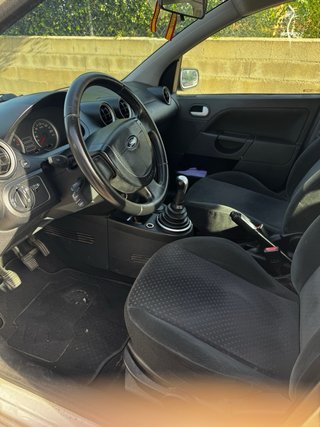 Ford Fiesta 2005