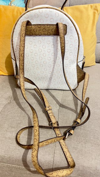 Mochila Guess