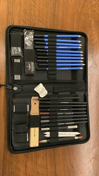 Estuche Castle Arts con cremallera