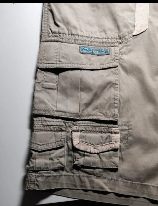 Pantalón corto cargo hombre beige